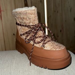 Never worn just fab boots